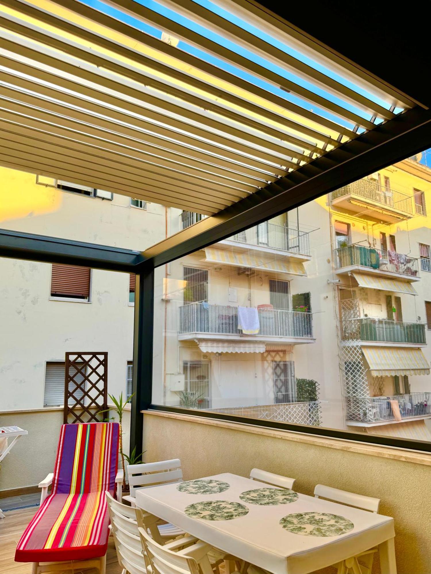 Pescara Centro Silenzioso E Confortevole Con Terrazzo Bioclimatico A 2 Minuti Dal Mare 外观 照片